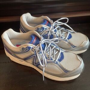 Women’s New Balance Gray and Blue Athletic Shoes with Breathable Mesh